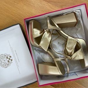 NWT Vince Camuto gold block heels NEW + NEVER WORN